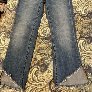 Fringe Capri Jeans Size 27